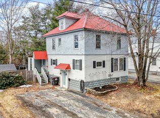 12 Edgewood St, Waterville, ME 04901