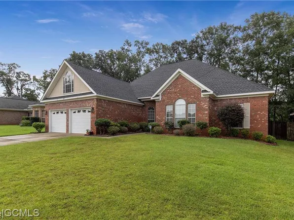 1469 Augusta Dr E, Mobile, AL 36695