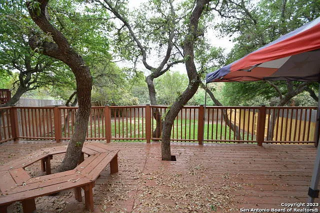 956 Persian Gdn — Photo 14