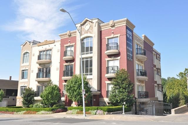 1st image of 4528 Belleview 103 Ave #103
