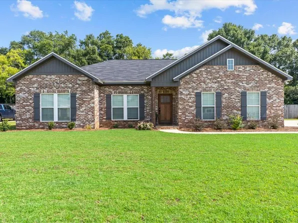 226 Magnolia Ln, Newton, AL 36352