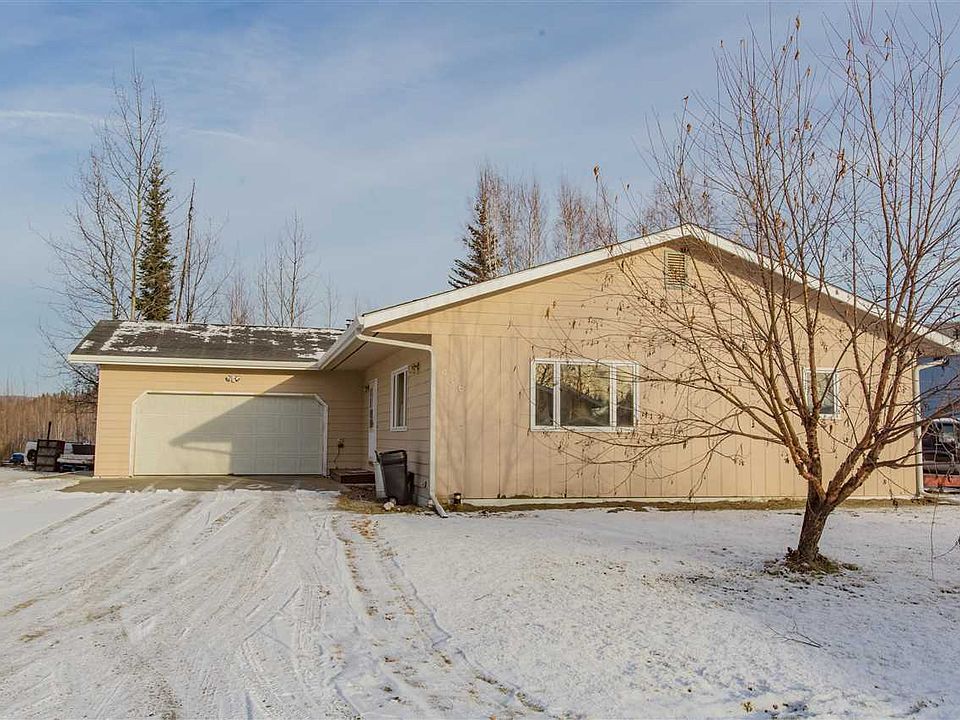 1st image of 486 Carlton Dr