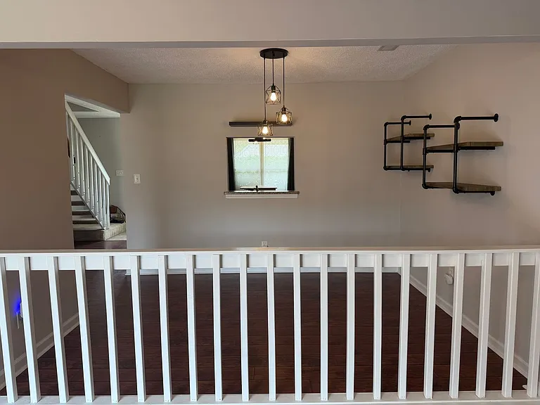 775 Hecate Dr — Photo 5