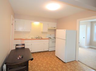 55 Lee Ave, Newport, RI 02840