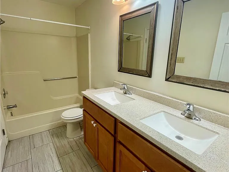 1316 S Fountain St #1 — Photo 24