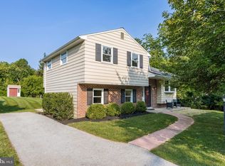 27 Rutgers Dr, Exton, PA 19341