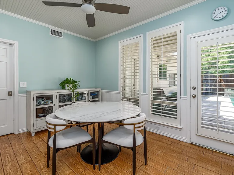 3209 Gary Dr — Photo 13
