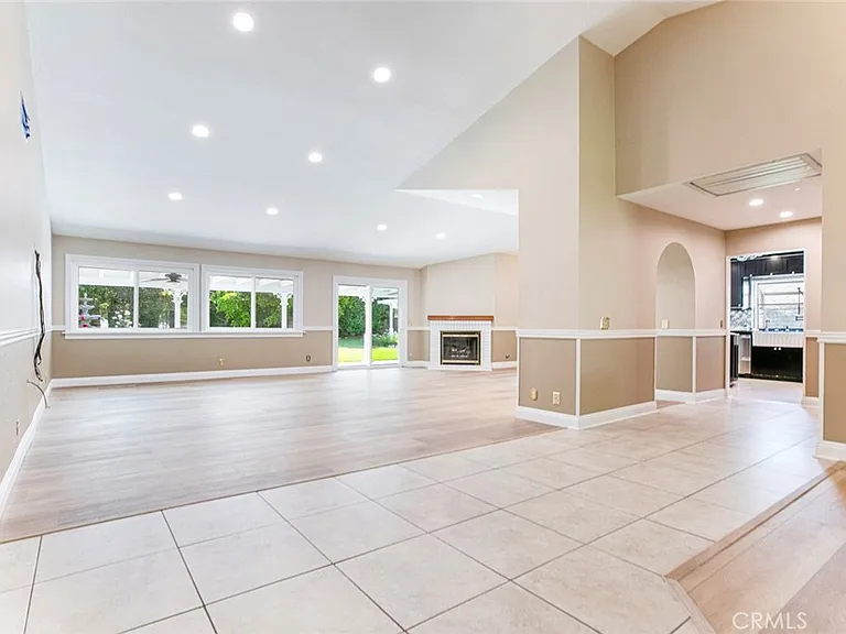 10928 Meseta Ave — Photo 4