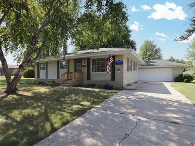 102 South National AVENUE, Fond Du Lac, WI, 54935