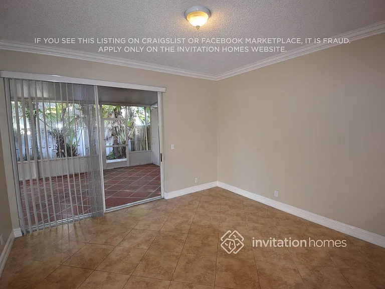 7901 Lakewood Cove Ct — Photo 5