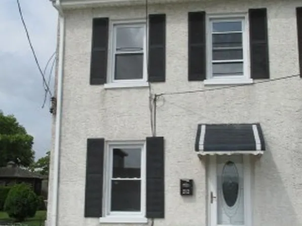 212 South St, Phoenixville, PA 19460