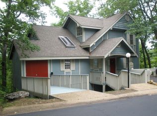 393 Staniel Cay Dr, Osage Beach, MO 65065
