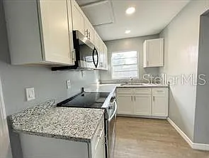 2342 Section Dr — Photo 3