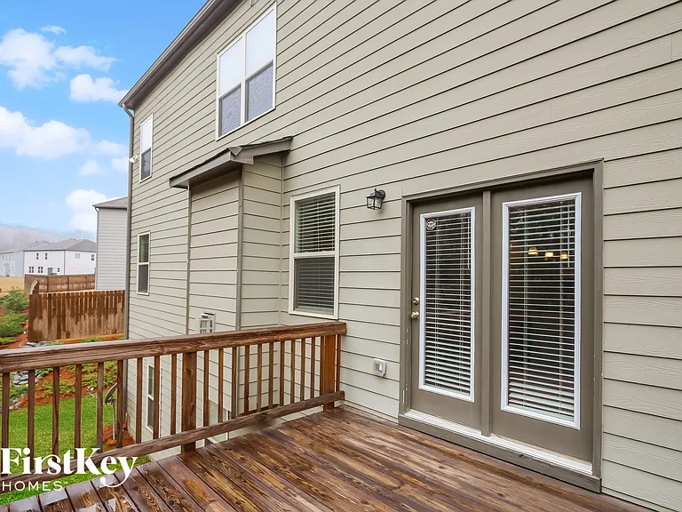 2025 Sorrento Ct — Photo 15