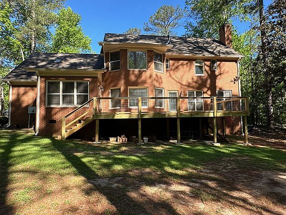 3rd image of 403 Gatewood Dr