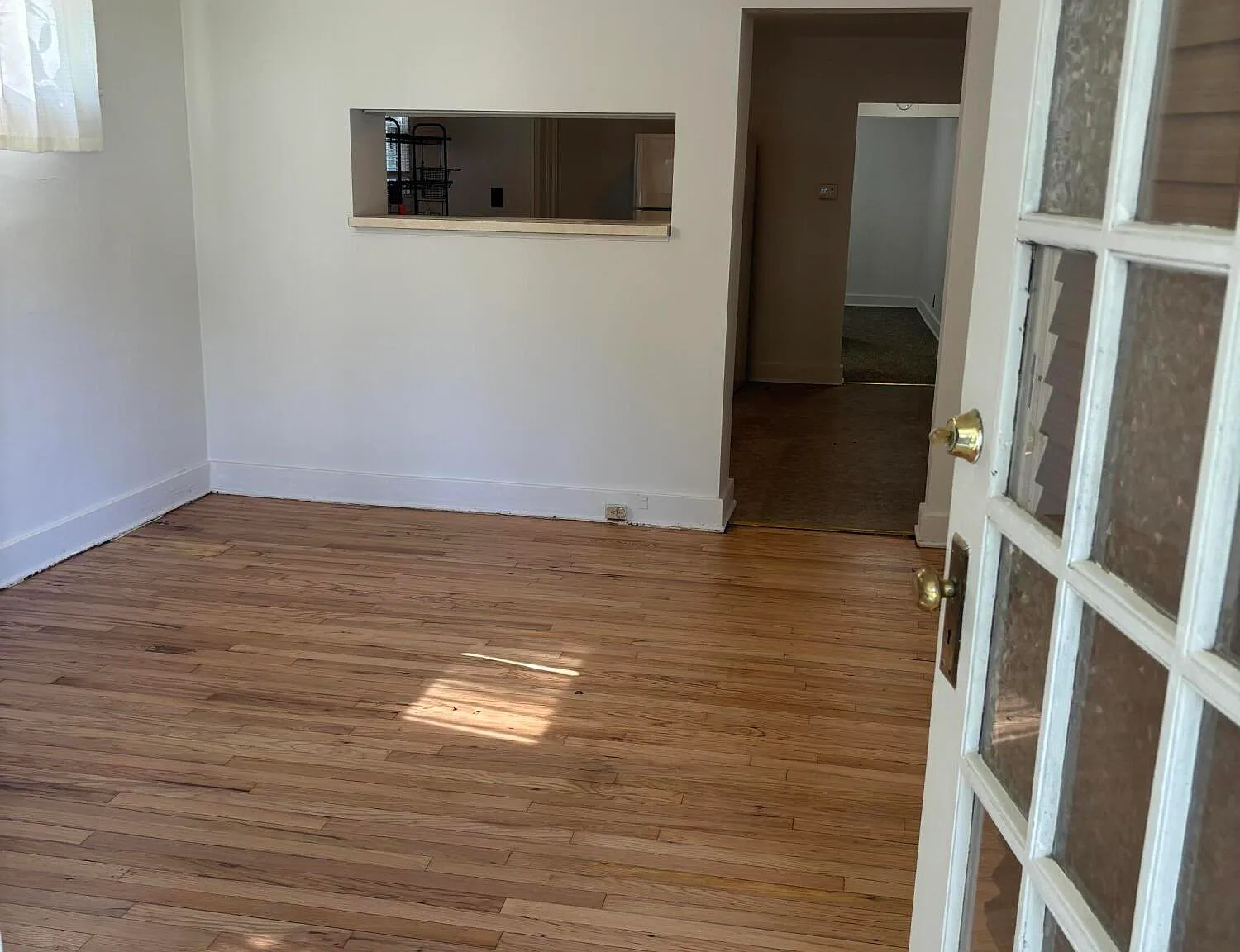 1 bed, 1.0 bath, 500 sqft, $885 — Photo 4