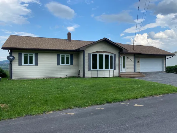 508 Albert Street, Madawaska, ME 04756