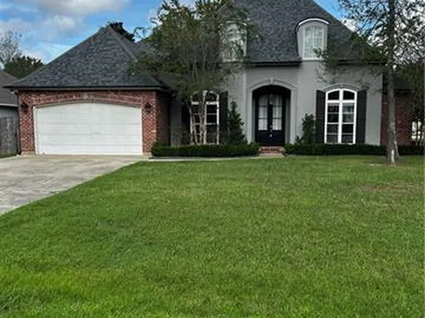 1883 Logan Ln, Mandeville, LA 70448