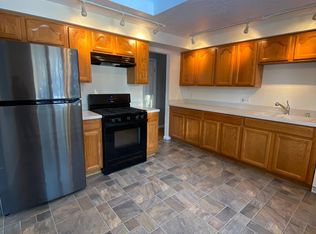 27 Kaywood Dr, Rochester, NY 14626