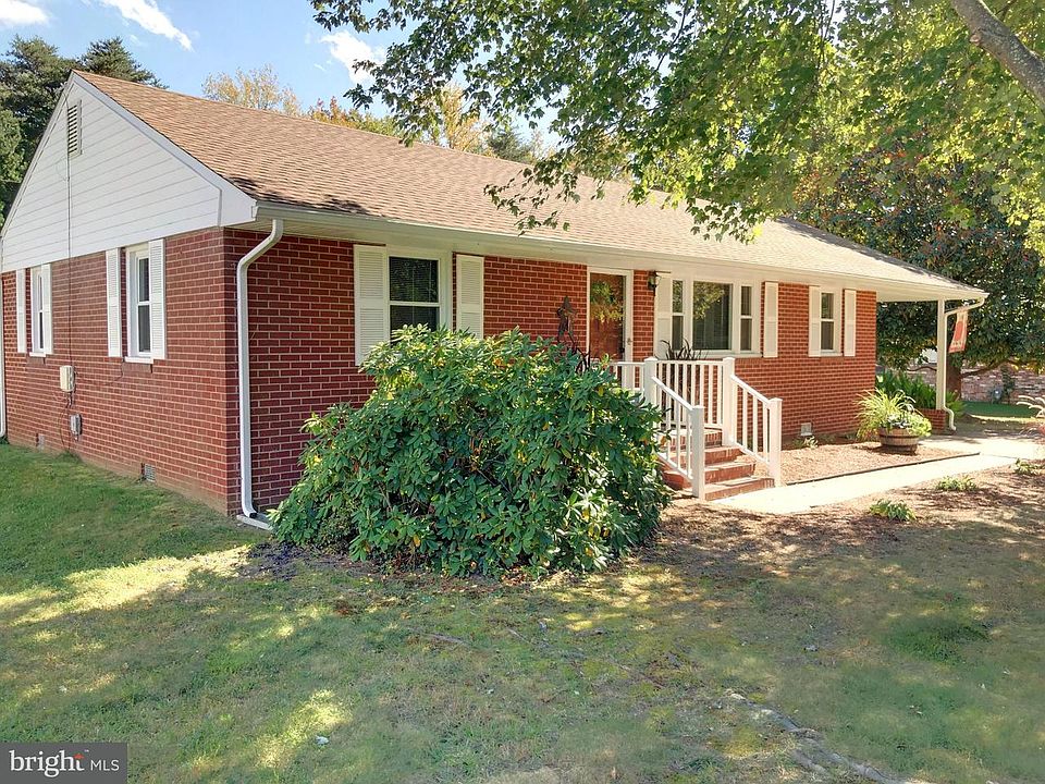 1st image of 602 Culpeper St