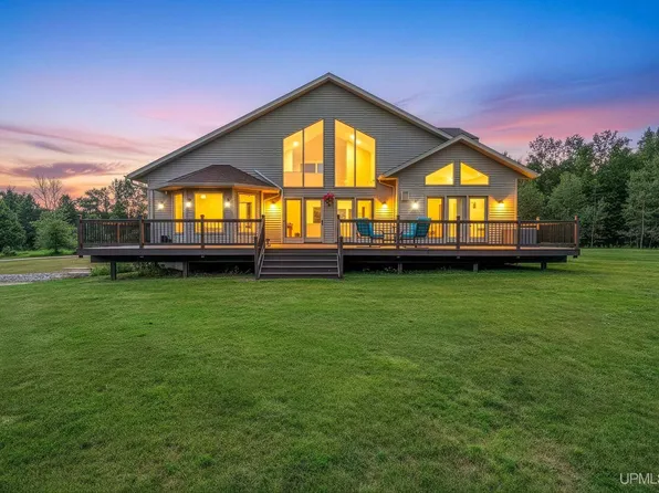 W1677 Orchard Ln, Wilson, MI 49896