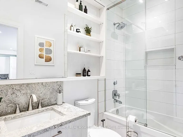 19 Ivy Lea Cres — Photo 13