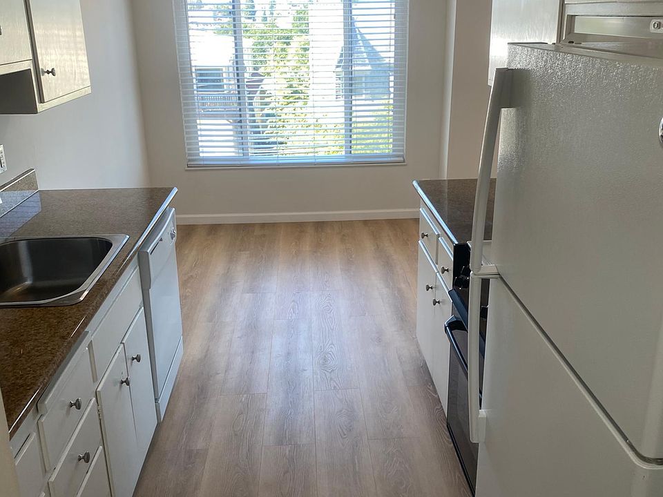 1st image of 346 Hanover Ave APT 301