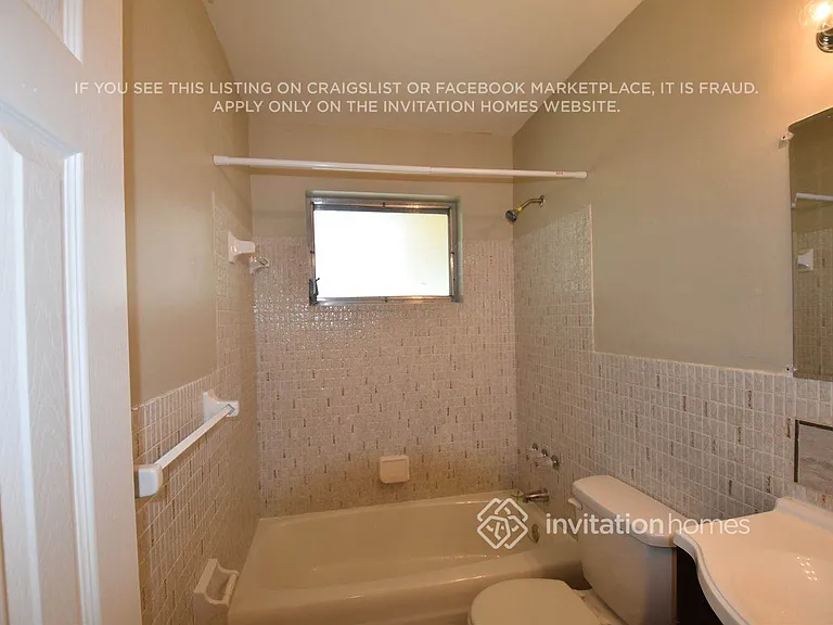 1511 NW 84th Ter — Photo 16