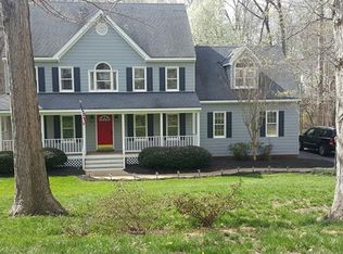 5212 W Shore Rd, Midlothian, VA 23112