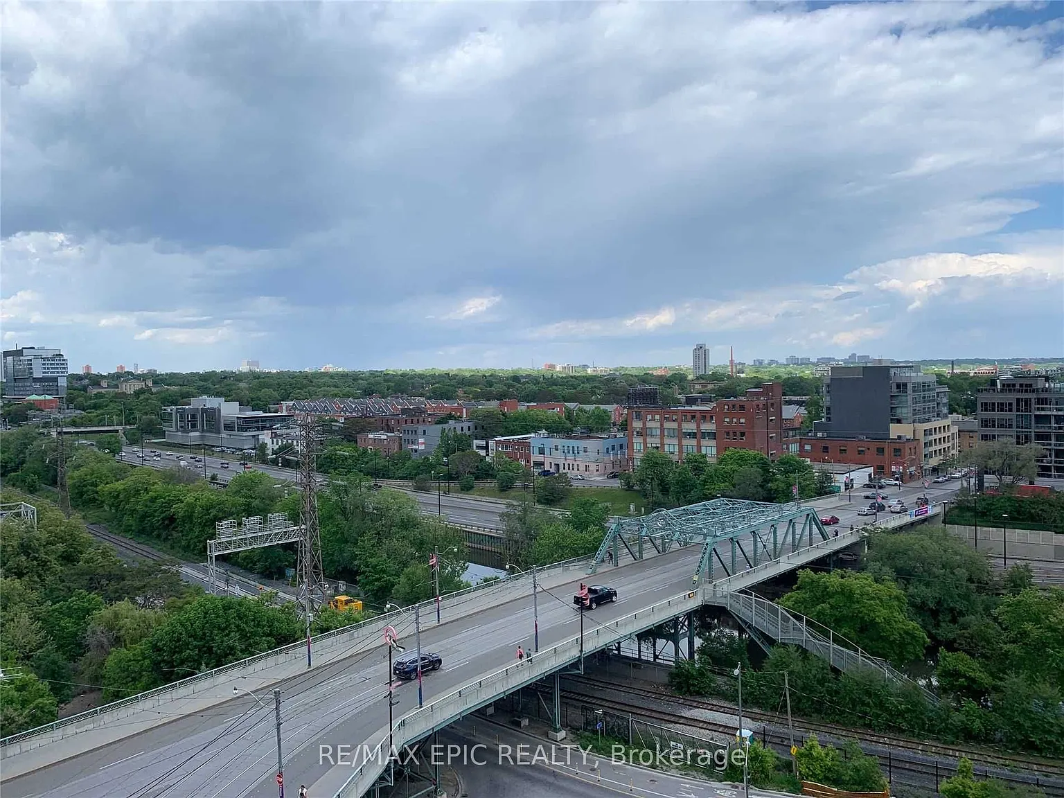 1 bed, $2,100 — Photo 2