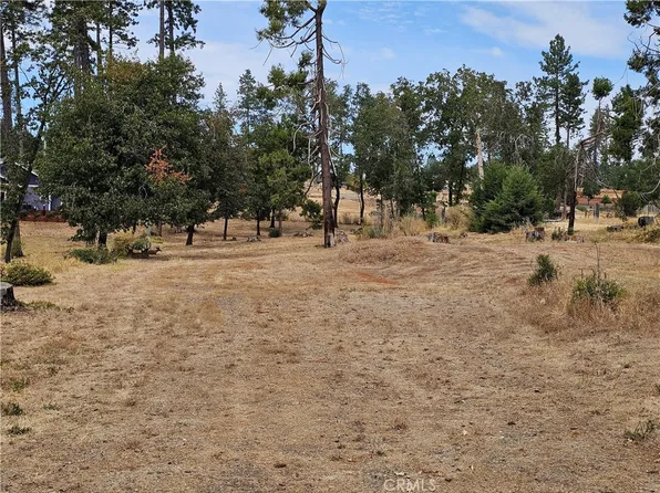 557 Castle Dr, Paradise, CA 95969