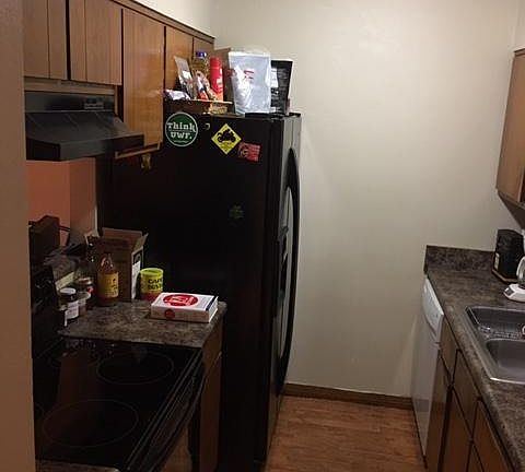 5th image of 941 E Johnson Ave APT D