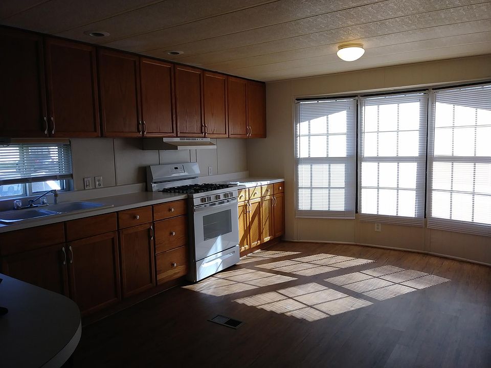 1st image of 1144 Sherwood Dr