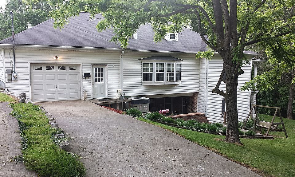 1st image of 143 Union St #147