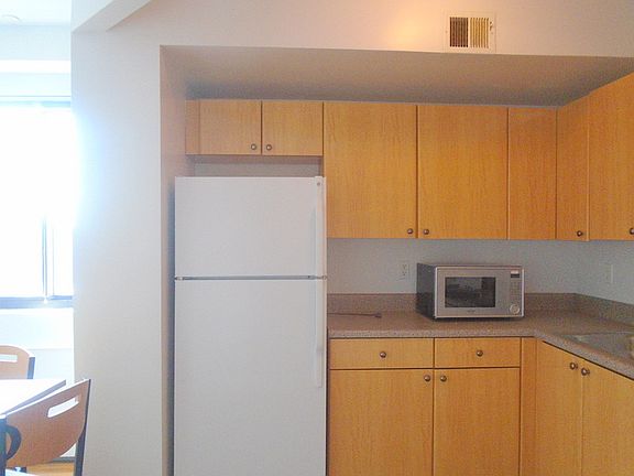 5th image of 81 E 3rd St APT 11B