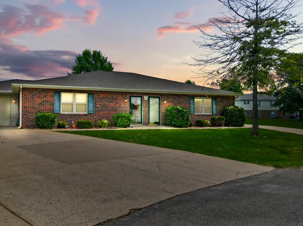 1405 Wilshire Cir, Hopkinsville, KY 42240