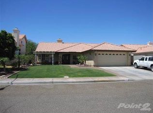 577 Sunflower Ln, Imperial, CA 92251