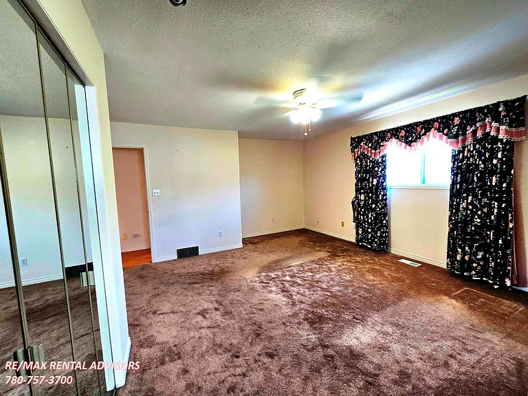 16524 99th St NW — Photo 9