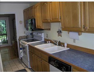 4th image of 231 Heritage Dr