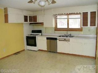 4921 E 36th St, Newaygo, MI 49337