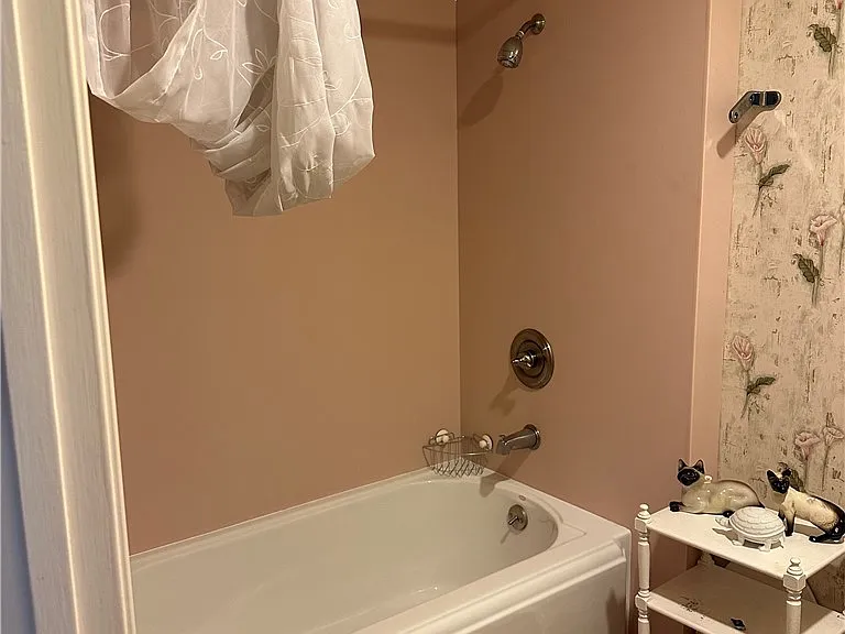 832 Magnolia Ave #14 — Photo 15