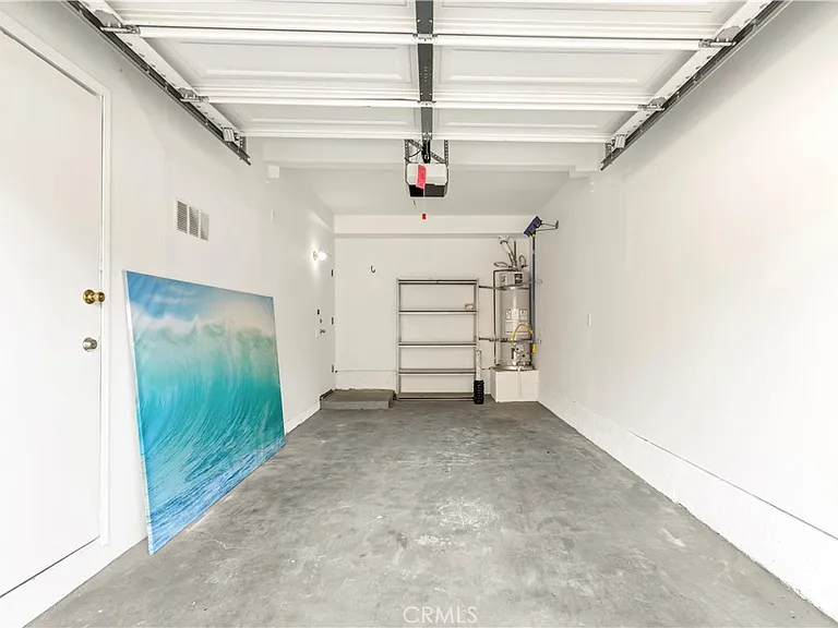 114 Corsica Dr — Photo 21