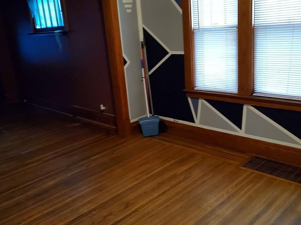 1st image of 105 Haller Ave