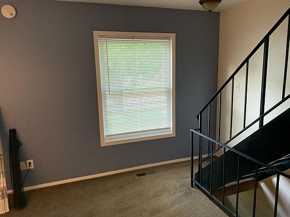 3rd image of 46 Brookshire Dr #C