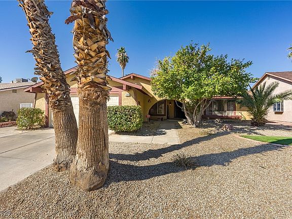 2nd image of 1349 Foxglove Dr