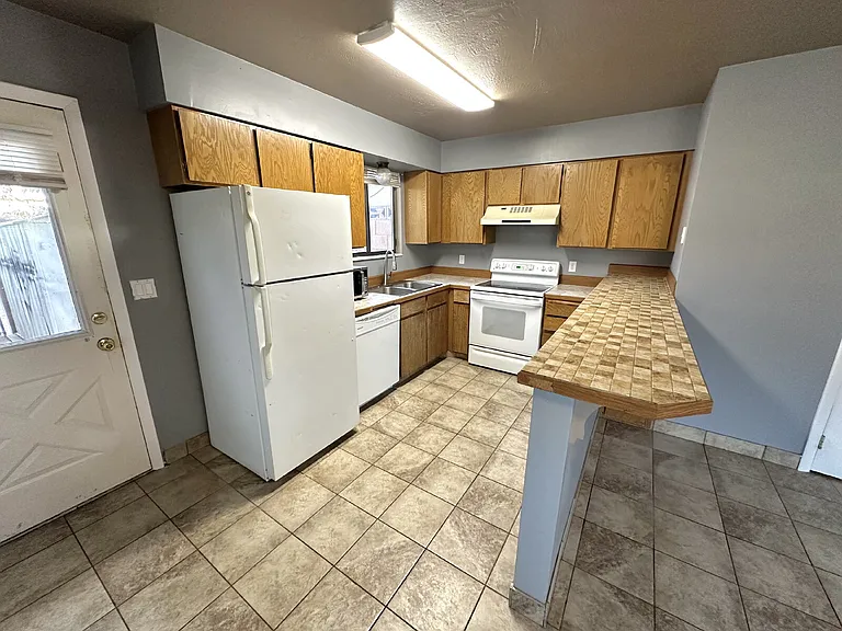 1749 W 1020 N — Photo 7