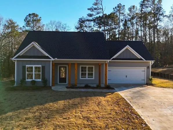 185 Patterson Dr, Franklin, GA 30217