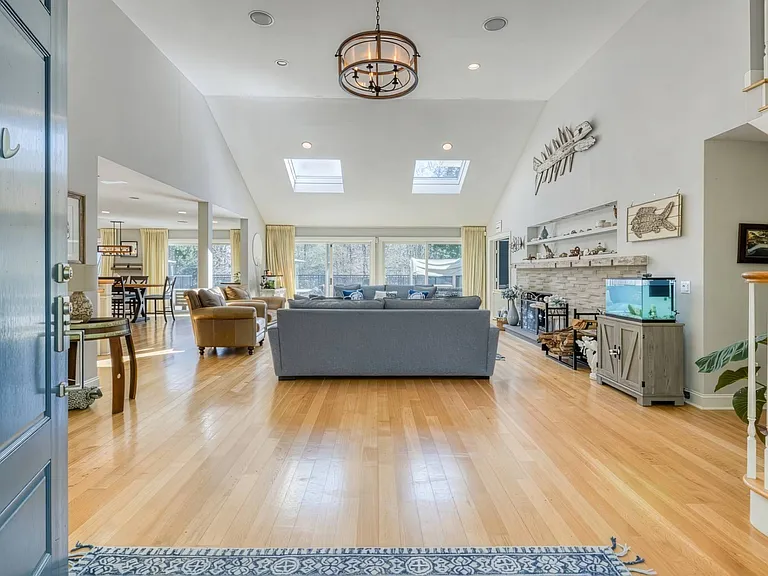 3 Rosebud Ln — Photo 10