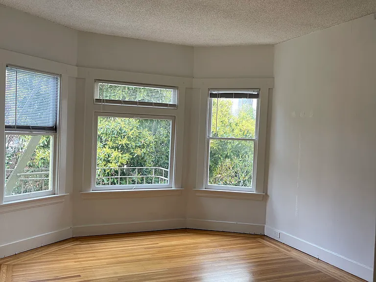 1432 Lombard St #A — Photo 2