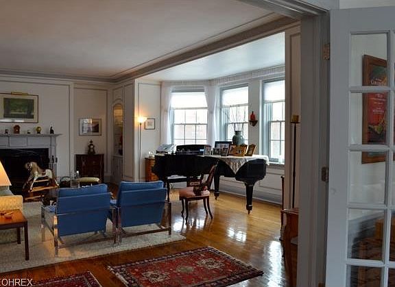 5th image of 13515 Shaker Blvd APT 4A